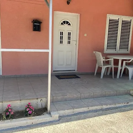 Borna * Split