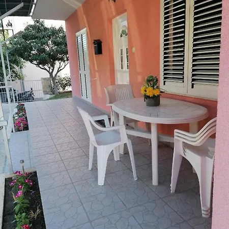 Borna Apartment
